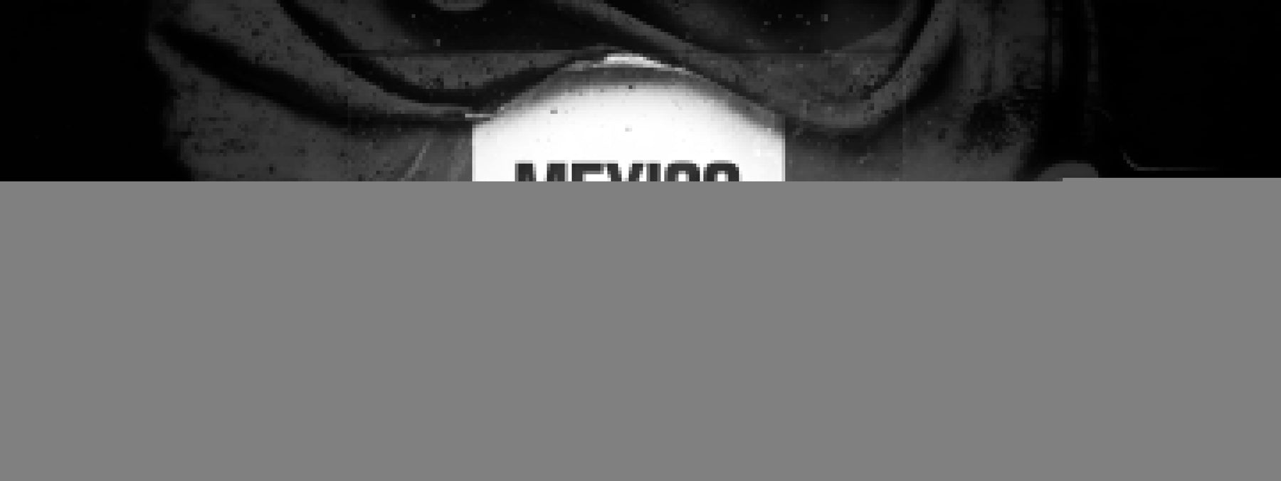 What is the historical meaning behind the colors of the Mexican flag?