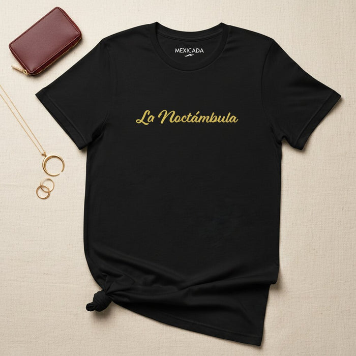 La T-shirt da uomo e donna La Noctámbula | Il gufo notturno, mistero, sogni, oscurità, chiaro di luna | L5