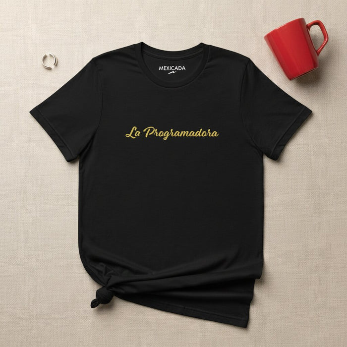 La T-Shirt da Uomo e Donna La Programmatrice | La Coder, Potere Tech, Innovazione, Orgoglio STEM, Vita Geek | L5