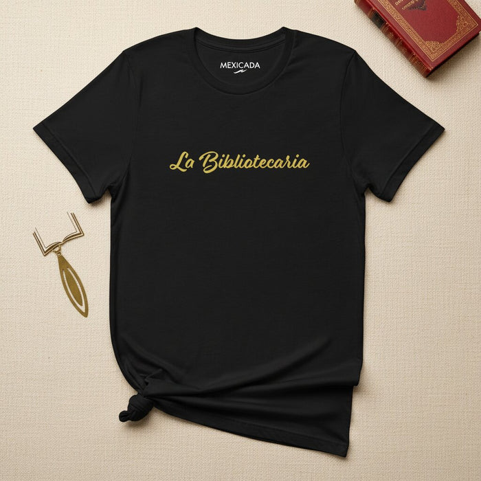 La Maglietta da Uomo e Donna La Bibliotecaria | Libri, Sapere, Lettura, Saggezza, Potere | L5