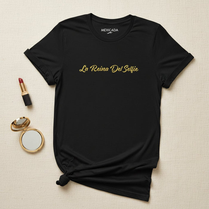 La Regina Del Selfie T-Shirt da Uomo e Donna | Regina dei Selfie, Fiducia, Divertimento, Atteggiamento Audace, Forte | L5