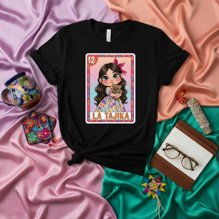 LA TAJIKA Maglietta con Carta Loteria, Simpatica T-Shirt da Gioco Bingo Messicano, Maglietta Grafica Ragazza Numero 12 con Orsetto, Abbigliamento Tradizionale Stile Arte Culturale, Idea Regalo Abbigliamento Adulto Unisex