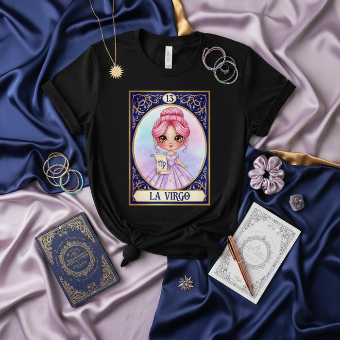 La Vergine Carta Lotteria T-Shirt Nera Unisex - Maglietta Grafica Segno Zodiacale Astrologia, Design Vergine Fanciulla Numero 13, Abbigliamento Carino Capelli Rosa per Lui e Lei