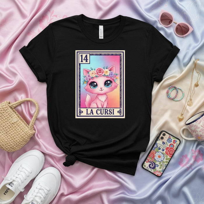 LA CURSI Camiseta Carta Lotería Gato Rosa Corona Floral | Linda Estampado Estilo Bingo Mexicano para Mujer y Hombre, Regalos Amantes de Gatos, Camiseta Estética Pastel Kawaii, Diseño Número 14