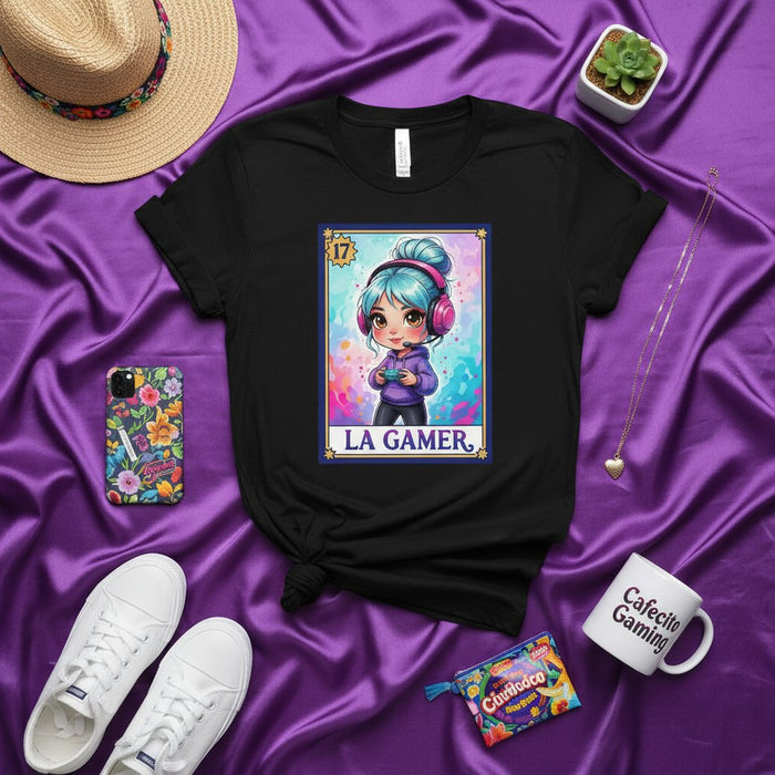 LA GAMER, Linda Chica Anime Jugadora Camiseta de Carta de Lotería, Camiseta Gráfica Unisex, Estética Latina de Videojuegos, Idea de Regalo para Mujeres Gamers