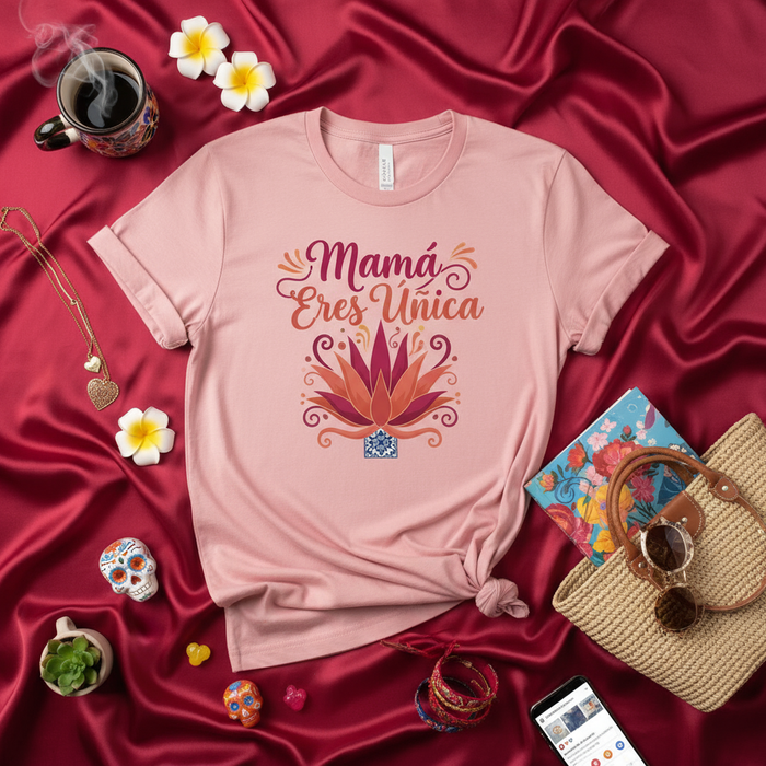 Maglietta Mamma Sei Unica | Regalo Festa della Mamma per Mamme che Parlano Spagnolo | Maglietta Ispirata alla Cultura Messicana con Design Floreale