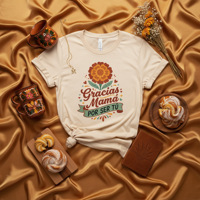 Maglietta Grazie Mamma Per Essere Te, Regalo Festa della Mamma, Maglietta Spagnola per Mamma, Design Floreale, Abbigliamento Mamma Latina, Migliore Mamma, Maglietta Grafica, Simpatico Regalo Festa della Mamma Latinx