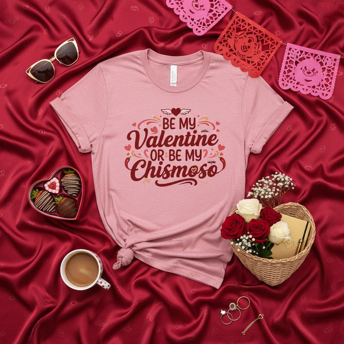 Maglietta Be My Valentine o Be My Chismoso, T-shirt divertente Spanglish di San Valentino, Simpatica maglietta unisex rosa con cuore, Regalo di San Valentino per lei lui amico, Top per amanti del gossip