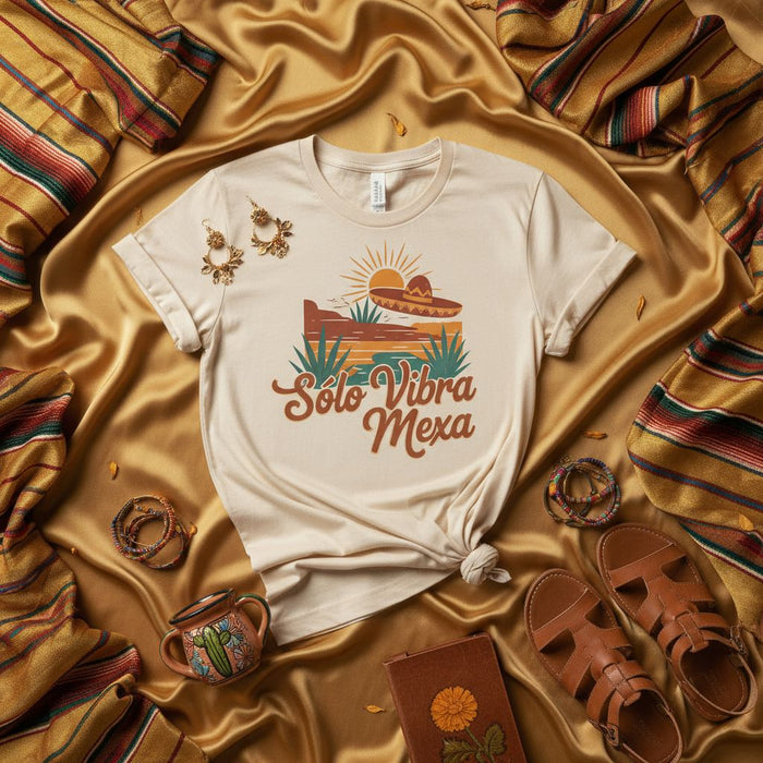 Camiseta Sólo Vibra Mexa, playera de vibra mexicana, camiseta con gráfico de cactus sombrero atardecer, regalo de cultura latina, ropa unisex estilo boho desértico