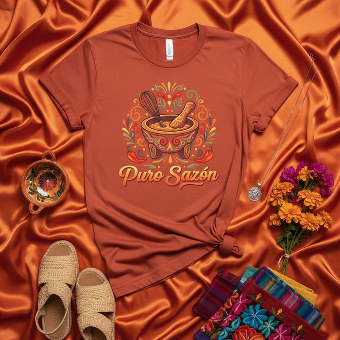 Camiseta Puro Sazón | Molcajete Batidor Cocina Mexicana Latina Foodie Chef | Camisa Unisex Regalo Sabor Especias Cocina