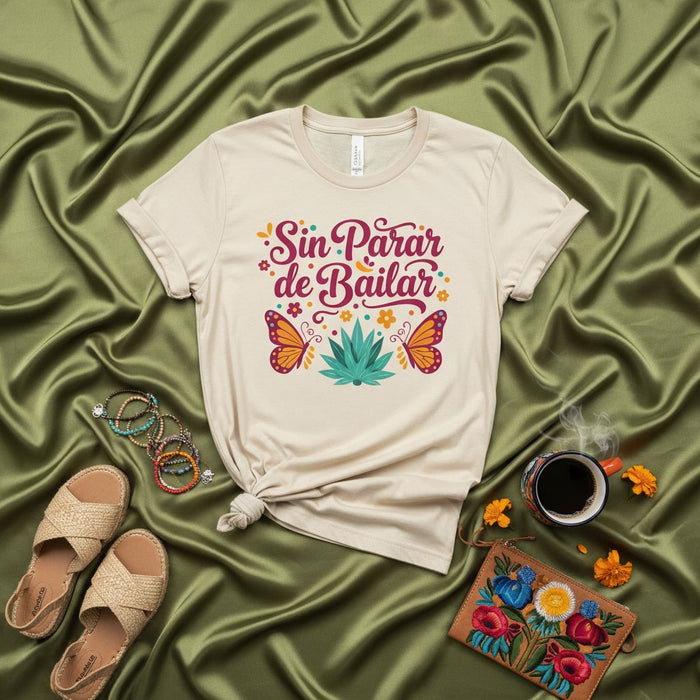 Camiseta Sin Parar De Bailar, Diseño Floral Mariposa, Camiseta unisex de inspiración mexicana, Regalo para amantes del baile, Ropa de festival de música latina, Estilo Boho Chic