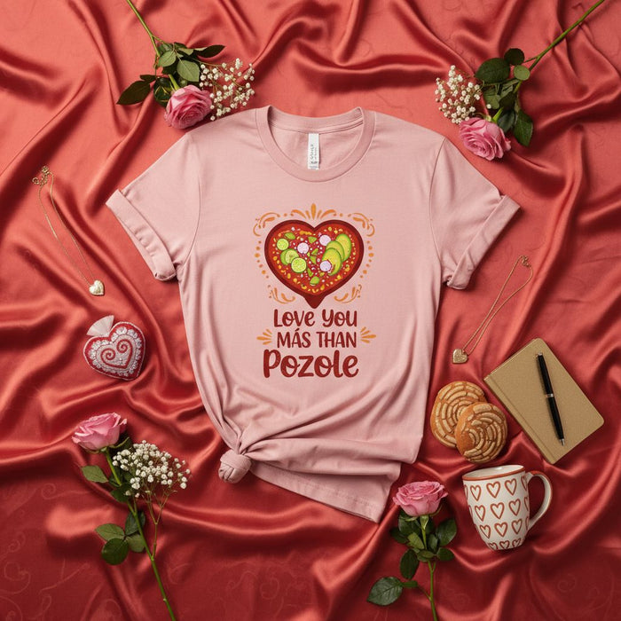 Ti Amo Più del Pozole Maglietta Divertente Cibo Messicano San Valentino Tee Cuore Carino Avocado Design Regalo Unisex per Appassionati Cibo Latinx Frase Spagnolo-Inglese