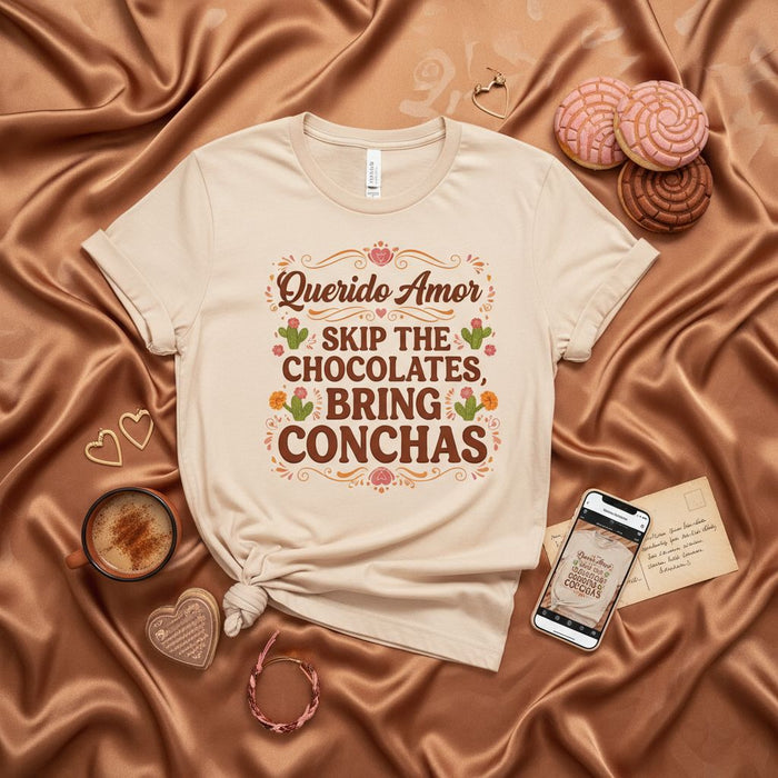 Querido Amor Salta i Cioccolatini Porta Conchas T-Shirt, Maglietta Divertente Messicana Pan Dulce San Valentino, Regalo Amante Cibo Ispanico, Maglia Pane Concha, Maglietta Grafica Carina per Donne e Uomini