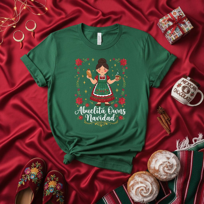 La Abuelita Dueña de la Navidad Camiseta, Divertida Abuela Mexicana Navidad, Camisa Latina con Nochebuenas, Regalo de Nochebuena para Abuela, Ropa Festiva para Mujer