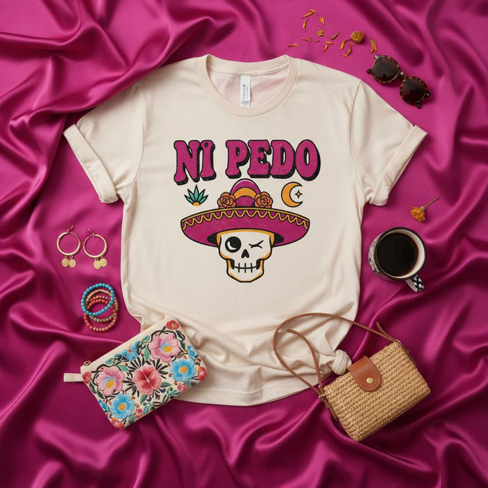 Ni P*do Retro Groovy Skull T-Shirt with Sombrero, Funny Mexican Slang Phrase Tee, Vintage Style Calavera Shirt, Day of the Dead Fiesta Apparel, Unisex Graphic Top
