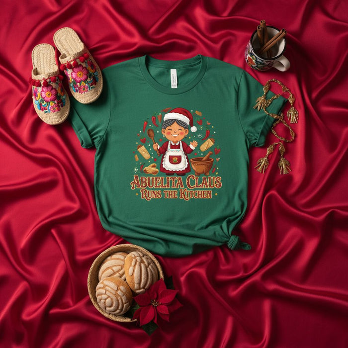 Camiseta Navideña Graciosa Abuelita en la Cocina, Regalo de Navidad para Abuela Mexicana, Ropa Latina de Fiesta de Navidad