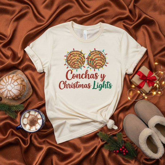 Conchas y Christmas Lights T-Shirt, Funny Hispanic Christmas Shirt, Cozy Concha Pan Dulce Holiday Tee, Mexican Foodie Unisex Gift Top, Cute Festive Pastry Shirt