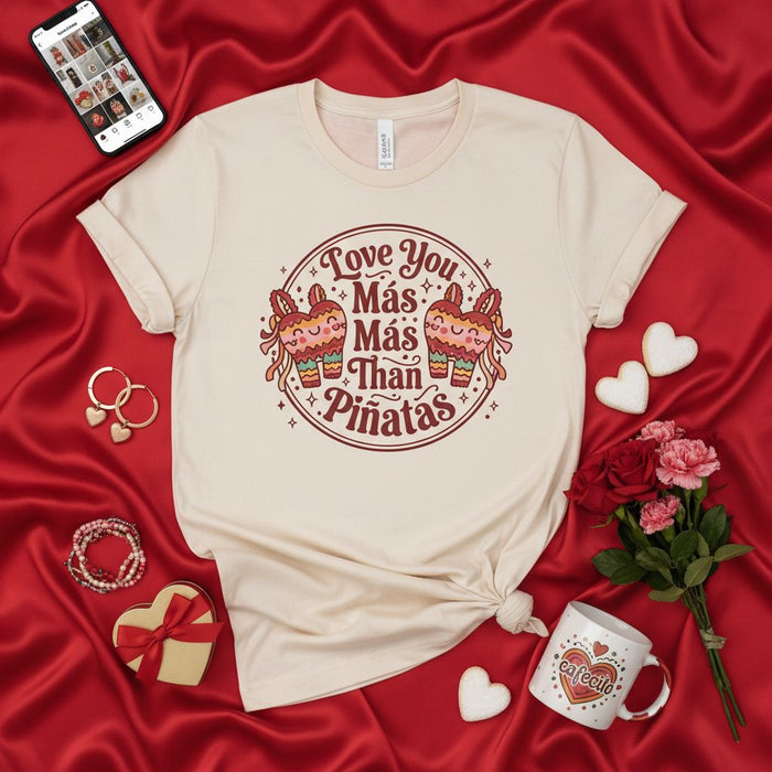 Ti Amo Più Più Più Delle Piñata Maglietta, T-Shirt San Valentino, Maglietta Grafica Cuore Piñata Fiesta, Carino Regalo Spagnolo Latinx, Top Unisex Beige Panna