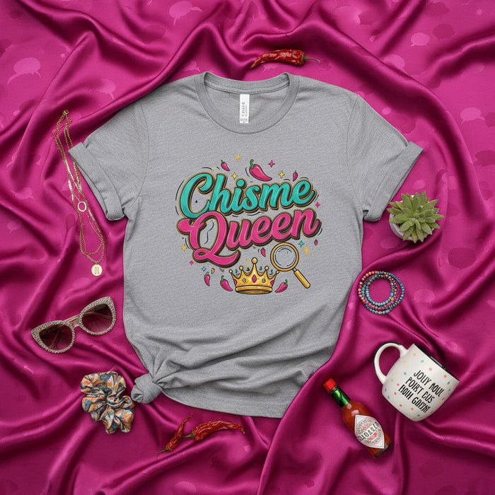 Chisme Queen Shirt Funny Latina T-Shirt Spanish English Spanglish Graphic Tee for Women Gossiping Gift Magnifying Glass Crown Chili Peppers Design