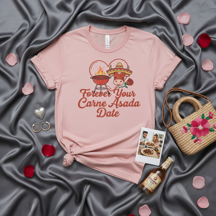 Por Siempre Tu Cita de Carne Asada Camiseta, Divertida Vaca de BBQ con Sombrero y Parrilla, Linda Camisa de Pareja Amante de Comida Mexicana, Regalo de San Valentín para Él Ella, Camiseta Gráfica Unisex para Foodies.