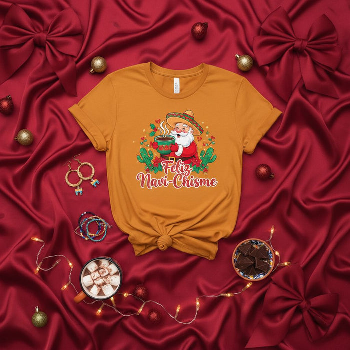 Camiseta de Sombrero de Santa Feliz Navi-Chisme, Camisa Navideña Mexicana Spanglish, Divertida Playera Latina de Fiesta con Diseño de Cactus y Chocolate Caliente