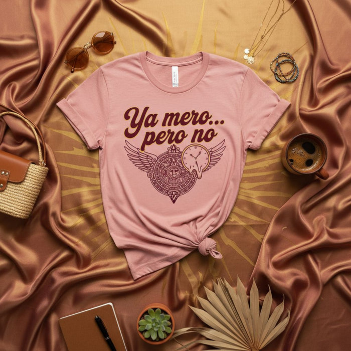 Calendario Azteca Reloj Derretido Camiseta | Graciosa Procrastinación Hispana | Camisa Gráfica Unisex Inspirada en Cultura Mexicana