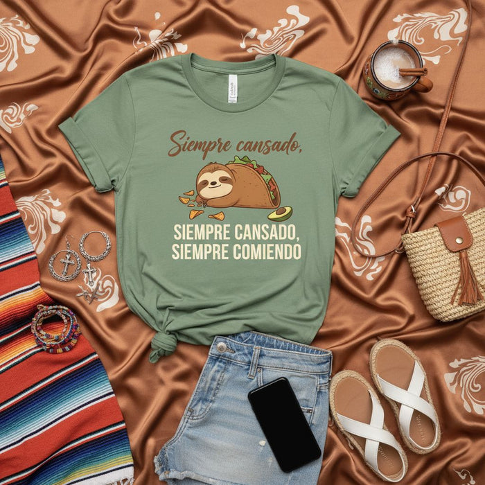 Siempre Cansado Siempre Comiendo Sloth Taco T-Shirt | Funny Unisex Graphic Tee for Food Lovers & Napping Fans | Cute Spanish Quote Shirt for Men and Women