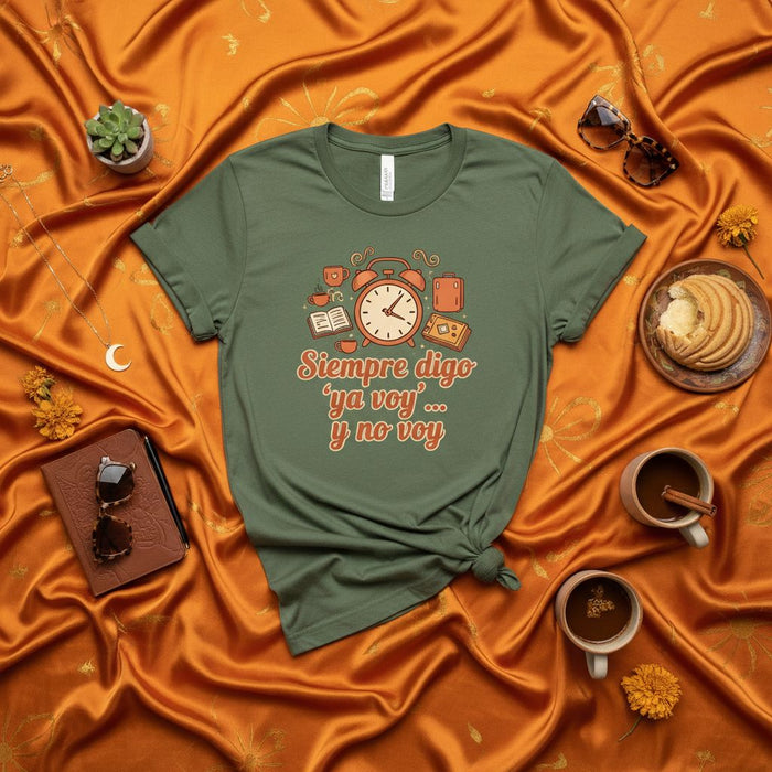 Siempre digo "ya voy" y no voy Procrastination Spanish T-Shirt, Funny Time Management Tee, Alarm Clock Book Coffee Lover Shirt, Gift for Late People, Unisex Graphic Top