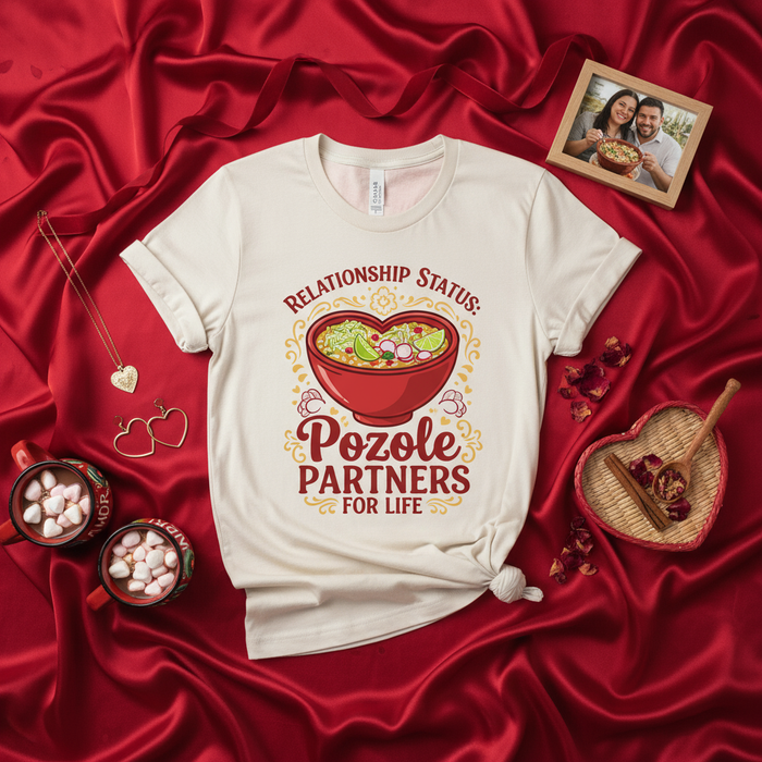 Stato Sentimentale: Compagni di Pozole per la Vita Maglietta, Maglietta Divertente Coppia Buongustai Cibo Messicano, Regalo San Valentino Anniversario per Pozolero, Design Carino Tazza a Cuore, Maglietta Unisex