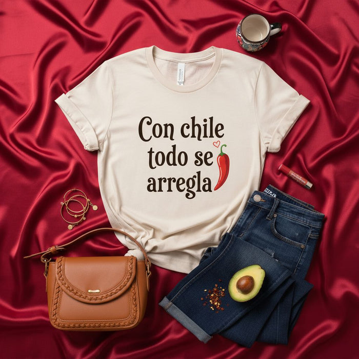 Con chile todo se arregla T-Shirt, Funny Hispanic Chili Pepper Spanish Quote Tee, Latina Food Lover Shirt, Gift for Mexican Mom Women, Unisex.