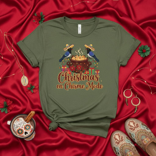 Christmas en Chisme Mode T-Shirt, Funny Mexican Bird Sombrero Hot Chocolate Xmas Tee, Spanish-English Holiday Gift Shirt, Latina Chismosa Navidad Graphic Top, Festive Family Party Outfit Mexicada