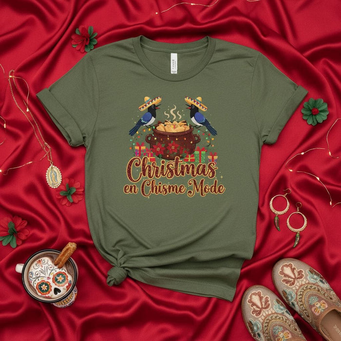 Christmas en Chisme Mode T-Shirt, Funny Mexican Bird Sombrero Hot Chocolate Xmas Tee, Spanish-English Holiday Gift Shirt, Latina Chismosa Navidad Graphic Top, Festive Family Party Outfit Mexicada