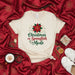 Christmas en Spanglish Mode Unisex T-Shirt, Funny Bilingual Christmas Shirt, Poinsettia Graphic Tee, Holiday Lights Tee, Merry Spanglish Christmas Top, Latino Family Gift Idea, Festive Spanglish Apparel Mexicada