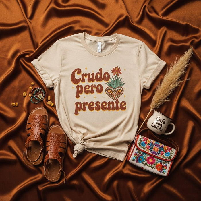 Crudo Pero Presente T-Shirt, Funny Spanish Saying Tee, Resaca Presente Shirt, Hangover Shirt, Retro Hispanic Latine Vibe, Agave Heart Graphic T-Shirt Mexicada