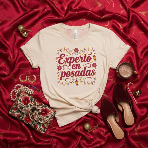 Experto en Posadas Christmas T-Shirt, Fiesta Navideña Shirt, Holiday Lights and Flowers Tee, Latinx Posada Party Top, Unisex Seasonal Celebration Gift Mexicada