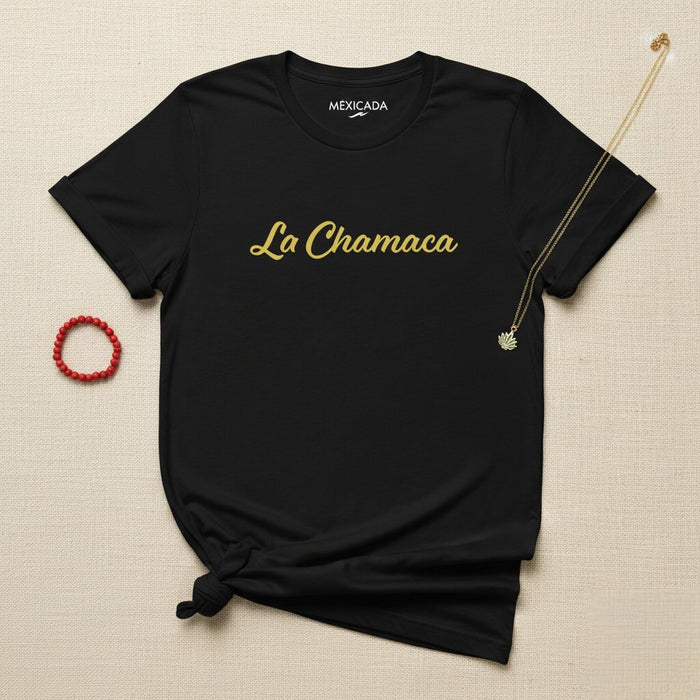 La Maglietta Chamaca | La Ragazza, Spirito Audace, Fiducia, Energia, Divertimento, Forza | L5