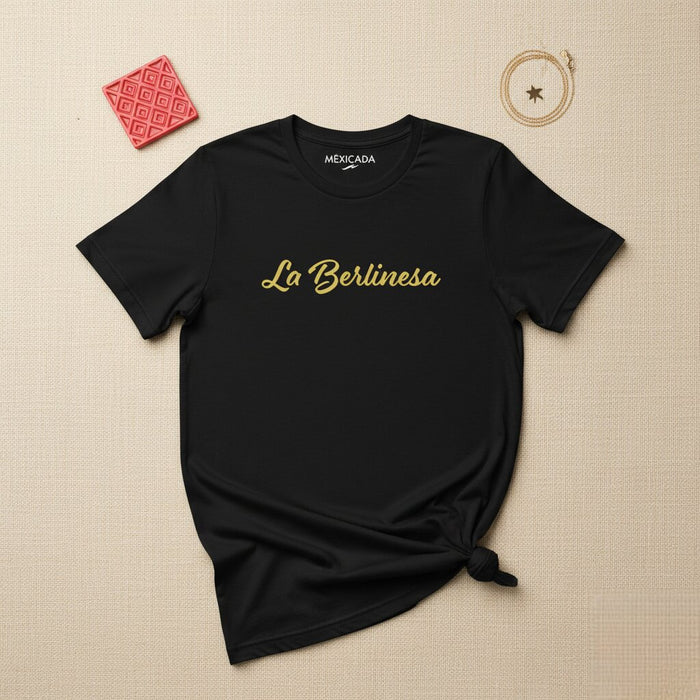 La T-shirt da uomo e donna La Berlinesa | Berlino, tedesco, urbano, stile, moda | L5