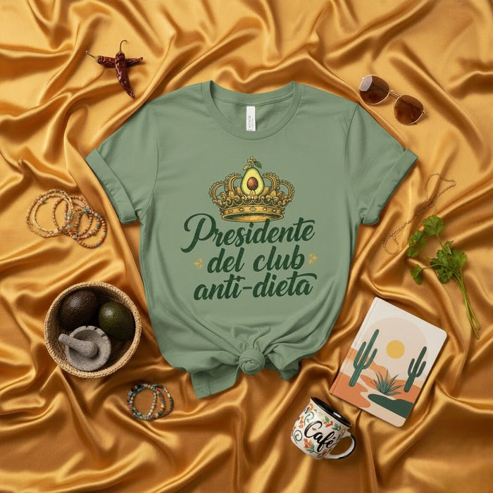 Camiseta "Presidente del Club Anti-Dieta" con Corona de Aguacate, Regalo Divertido para Amantes del Aguacate, Playera Unisex con Frase en Español, Ropa Anti-Dieta, Estilo Casual