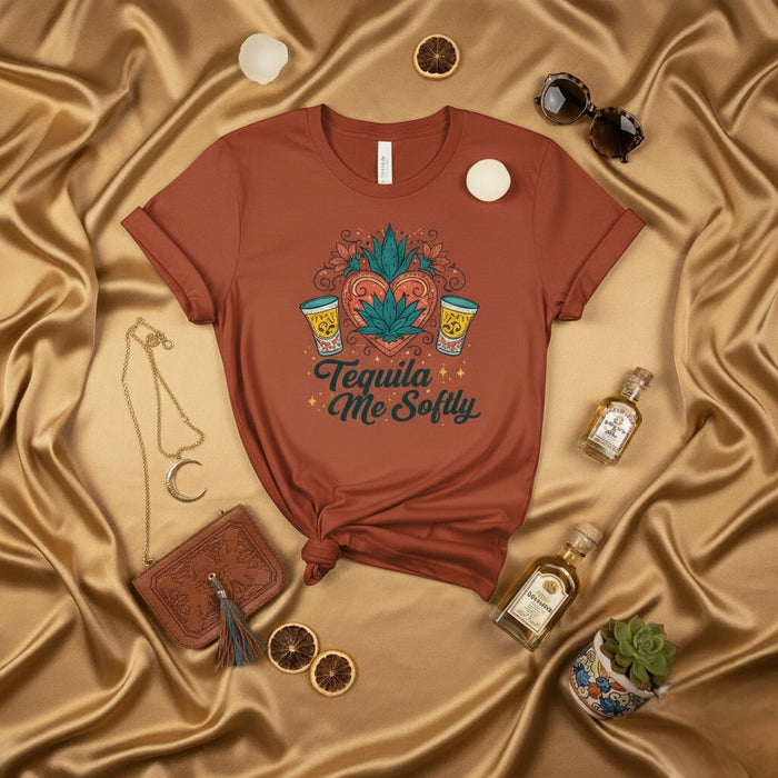 Camiseta Tequila Suavemente, Corazón de Agave, Dos Vasos Tequileros, Gráfica Unisex Retro, Fiesta Mexicana, Cinco de Mayo, Beber Licor