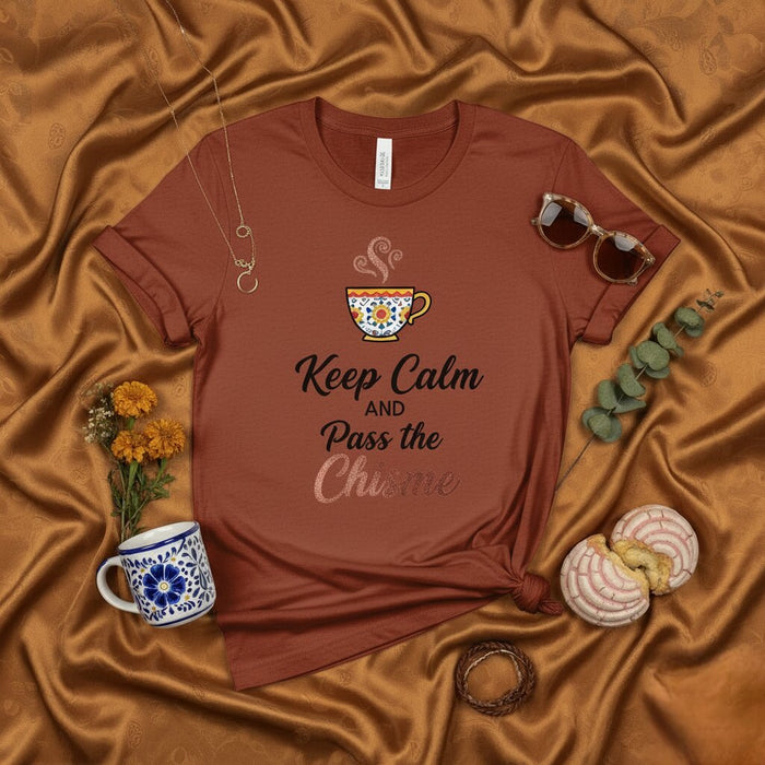 Gardez votre calme et passez le chisme, T-shirt drôle de tasse à café Latina, design floral mexicain, T-shirt de commérage, haut graphique unisexe en espagnol et anglais, cadeau d'inspiration culturelle