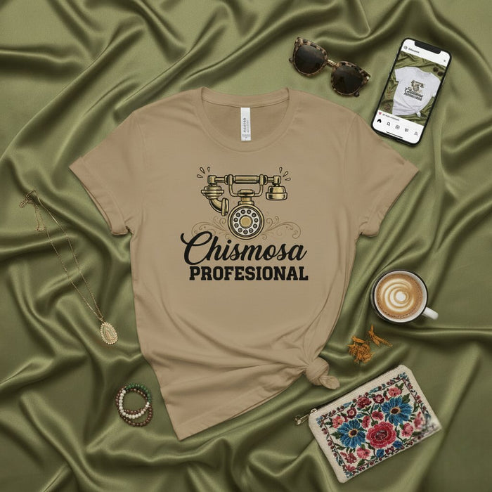 T-shirt Chismosa Profesional, T-shirt drôle sur les potins en espagnol, haut avec graphique de téléphone rotatif rétro, cadeau pour Latina, haut unisexe humour mexicano-américain, t-shirt avec dicton en spanglish, t-shirt Latina Chisme