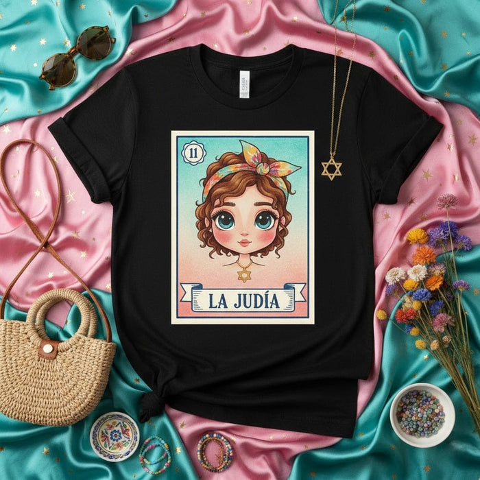 LA JUDÍA Jewish Girl Loteria Card T-Shirt with Magen David Necklace and Head Scarf, Fun Latine Judaica Graphic Tee, Unique Jewish Pride Gift Mexicada