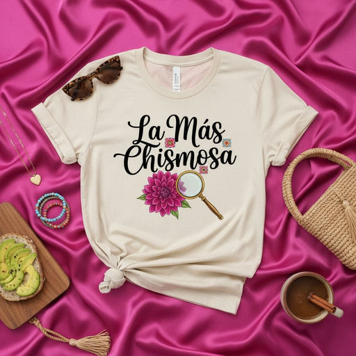 La Más Chismosa Shirt, Spanish Gossip Girl T-Shirt, Floral Magnifying Glass Tee, Latina Humor, Funny Mexican Flower Design, Best Chismosa Gift Top, Unisex Graphic T-Shirt Mexicada