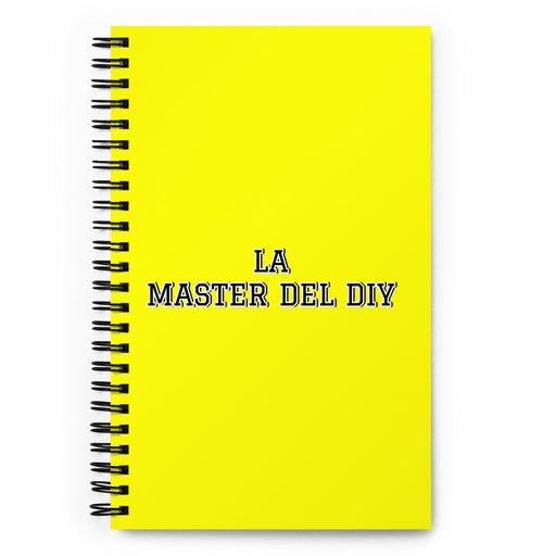 La Master Del Diy The Diy Master | Yellow Spiral Notebook, 140 Dotted Sheets | Funny Gift Idea Home Office Work | Mexican Spanish Pride Gift Mexicada