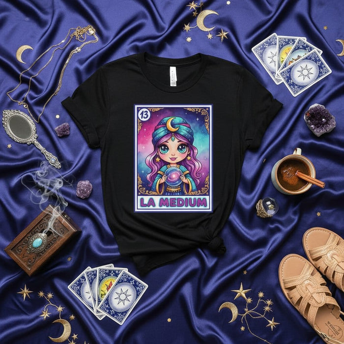 LA MEDIUM Psychic Fortune Teller Loteria Card T-Shirt | Mystical Cute Cartoon Tarot Reader Tee | Number 13 Mexican Bingo Game Design | Spiritual Occult Boho Unisex Shirt Gift Mexicada