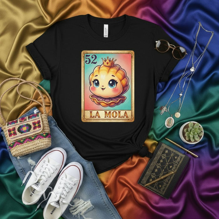 LA MOLA Lotería Card T-Shirt Cute Pumpkin with Crown Unisex Graphic Tee Mexican Bingo Game Art Shirt for Women Men Halloween Fall Apparel Mexicada