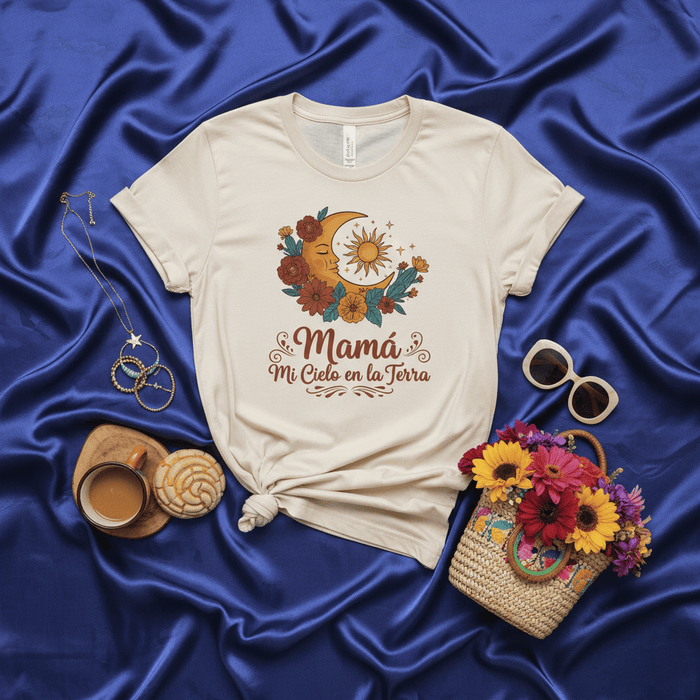 Mamá Mi Cielo en la Tierra Retro Celestial Boho T-Shirt for Mom, Moon Sun Flowers Spanish Phrase Mother's Day Gift Tee, Short Sleeve Unisex Shirt for Women Mexicada
