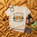 Más Tarde Que Nunca, Pero Con Chelas T-Shirt: Funny Spanish Beer Drinking Tee, Fiesta Latina, Cerveza Pun Shirt for Men and Women, Unisex Graphic Top Mexicada
