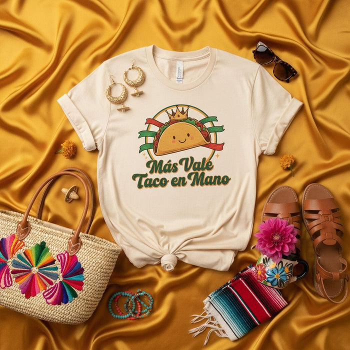 Más Vale Taco en Mano Funny Cute Taco King T-Shirt, Mexican Food Lover Gift Tee, Unisex Graphic T-Shirt, Cinco de Mayo Outfit, Taco Tuesday Shirt Mexicada