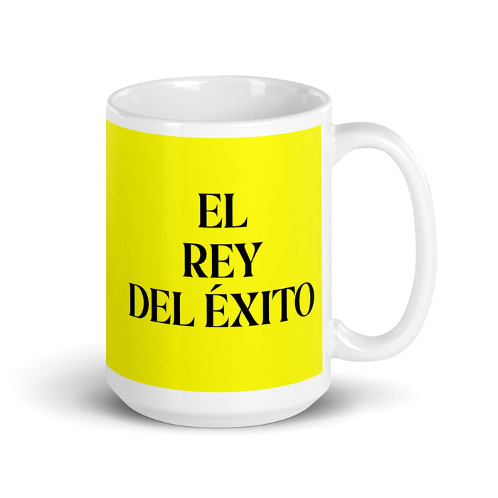 El Rey Del Éxito The Queen / King Of Success Funny Home Office Work Coffee Mug Mexican Spanish Pride Gift White Glossy Cup Yellow Card Mug Mexicada 15 oz